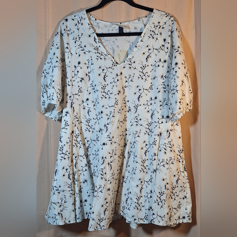 NWT UNIVERSAL THREAD Bell Sleeve Mini Dress